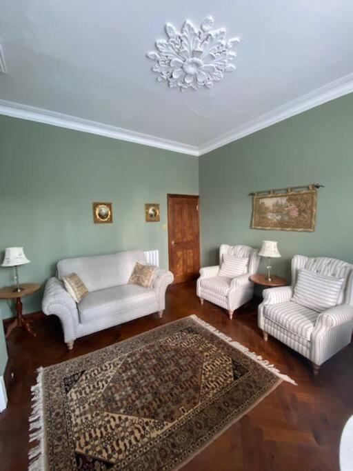 2 Double Bedroom Charming Chelsea Apartment ロンドン エクステリア 写真
